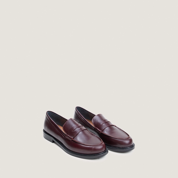Mocassins à bouts ronds en cuir bordeaux | DRACULA | Jonak