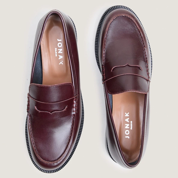 Mocassins à bouts ronds en cuir bordeaux | DRACULA | Jonak