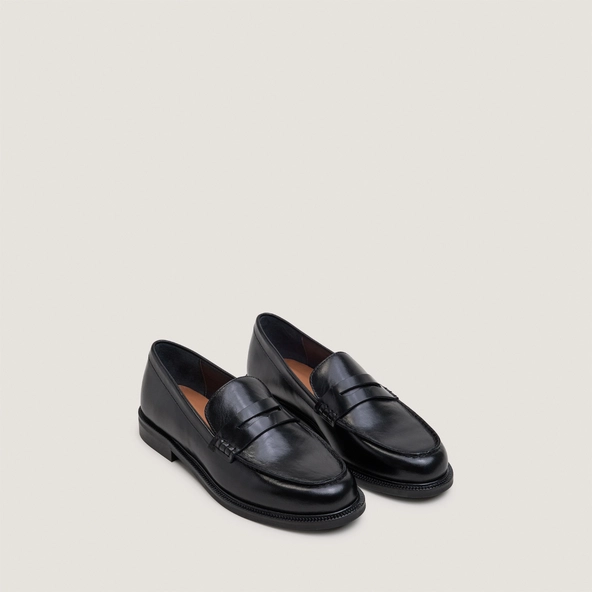 Mocassins &agrave; bouts ronds en cuir noir | DRACULA | Jonak