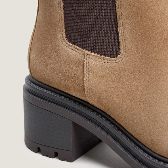 Boots chelsea et semelles crantées en croûte beige | ASTROS | Jonak