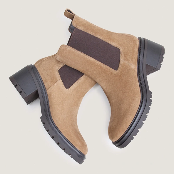 Boots chelsea et semelles crantées en croûte beige | ASTROS | Jonak