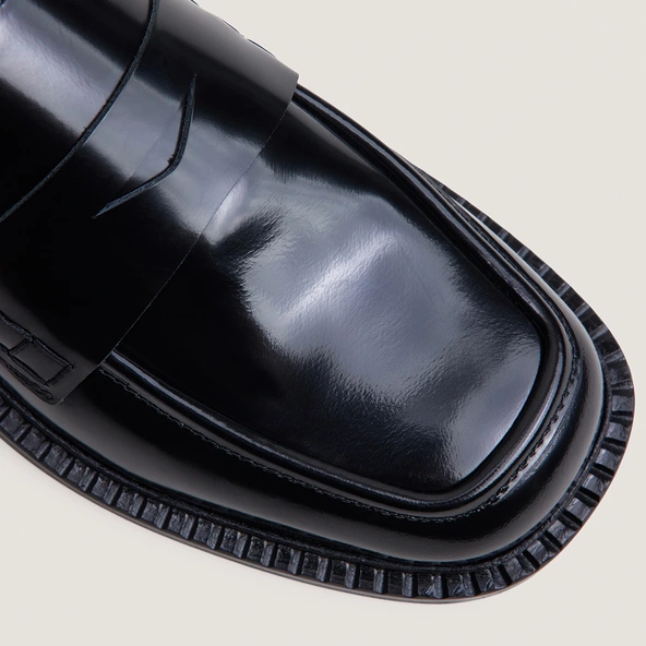 Mocassins à bouts carrés en cuir noir | DIVONA | Jonak