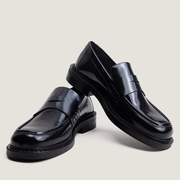 Mocassins à bouts carrés en cuir noir | DIVONA | Jonak