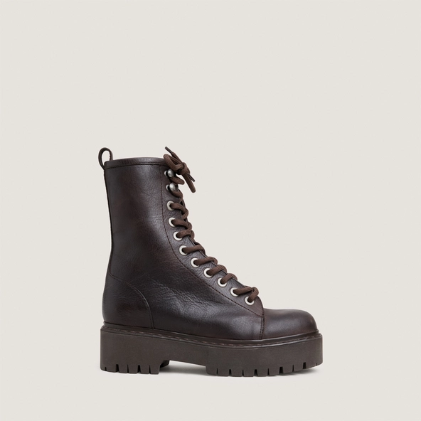 Boots &agrave; lacets et semelles crant&eacute;es en cuir grain&eacute; marron fonc&eacute; | ALTHEA | Jonak