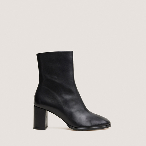 Bottines &agrave; talons et bouts arrondis noir