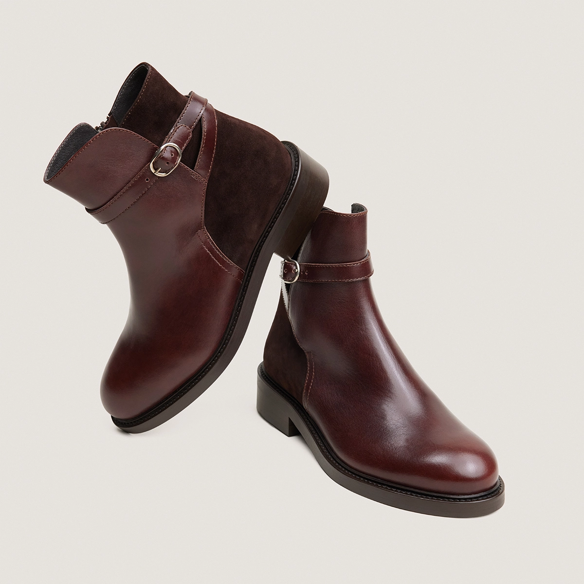 Bottine &agrave; bouts ronds en cuir chocolat et velours marron | DOOTSY | Jonak