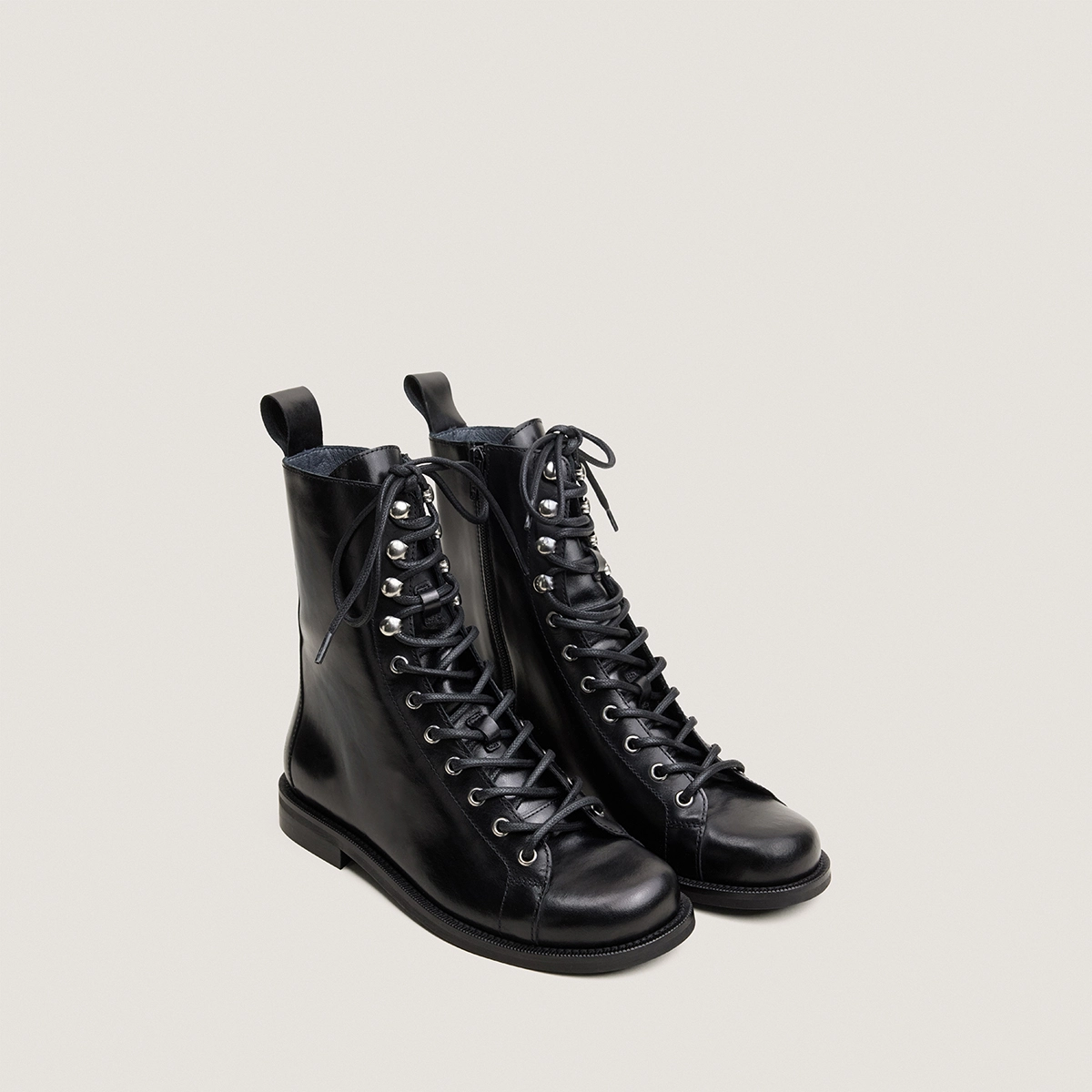 Boots à bouts ronds en cuir noir | DALIXO | Jonak