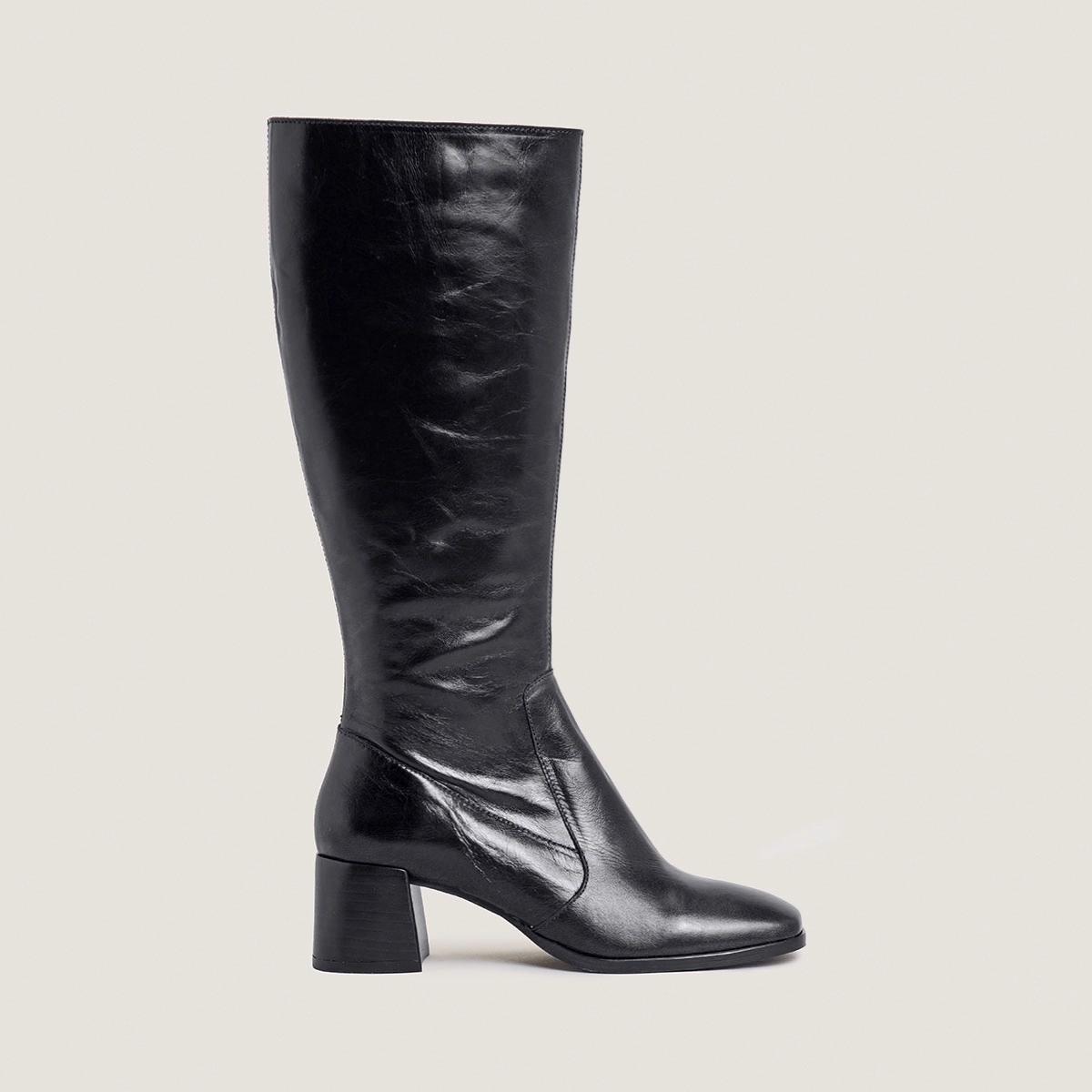 Bottes à bouts carrés en cuir vieilli noir | ARGENTINE | Jonak