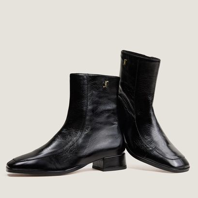 Bottines à bout carré noir