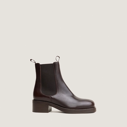 Boots Chelsea à talons et bouts ronds marron foncé