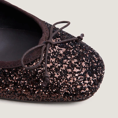 Ballerines à bouts ronds marron foncé