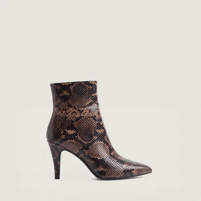 Bottines à bouts pointus taupe