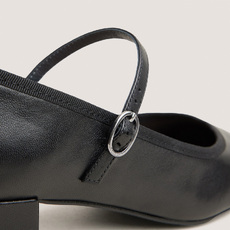 Babies &agrave; talon noir