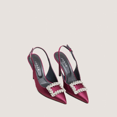 Escarpins slingbacks &agrave; bouts pointus bordeaux
