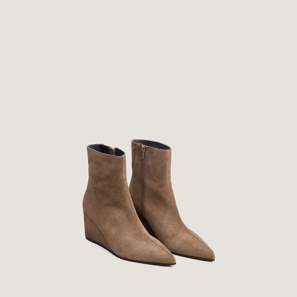 Bottines à bouts pointus en croute taupe | DELIANE | Jonak