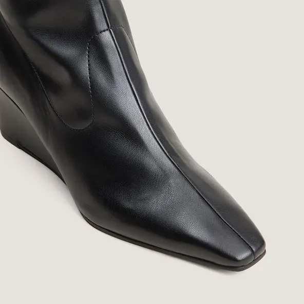 Bottines à bouts pointus en stretch noir | DEXTRA | Jonak