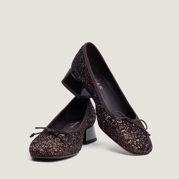Ballerines à bouts ronds en glitter marron et vernis marron foncé | DYBIL | Jonak