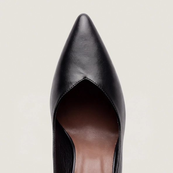 Escarpins slingbacks et à bouts pointus en cuir noir | DILETTO | Jonak