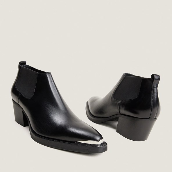 Boots &agrave; talon en cuir noir | DELIRIO | Jonak