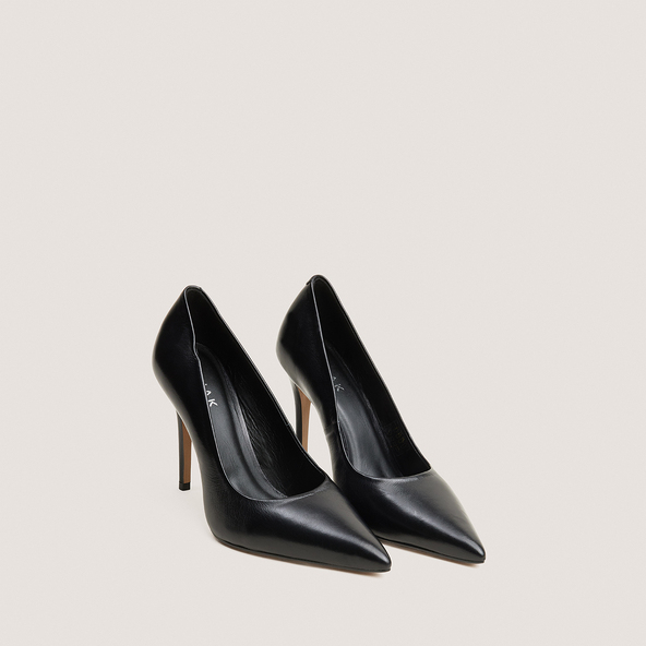 Escarpins à bouts pointus en cuir noir | FURTIVE | Jonak