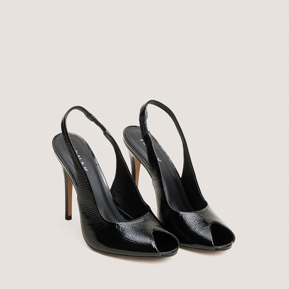 Escarpins à bouts ronds en vernis plissé noir | FATALE | Jonak