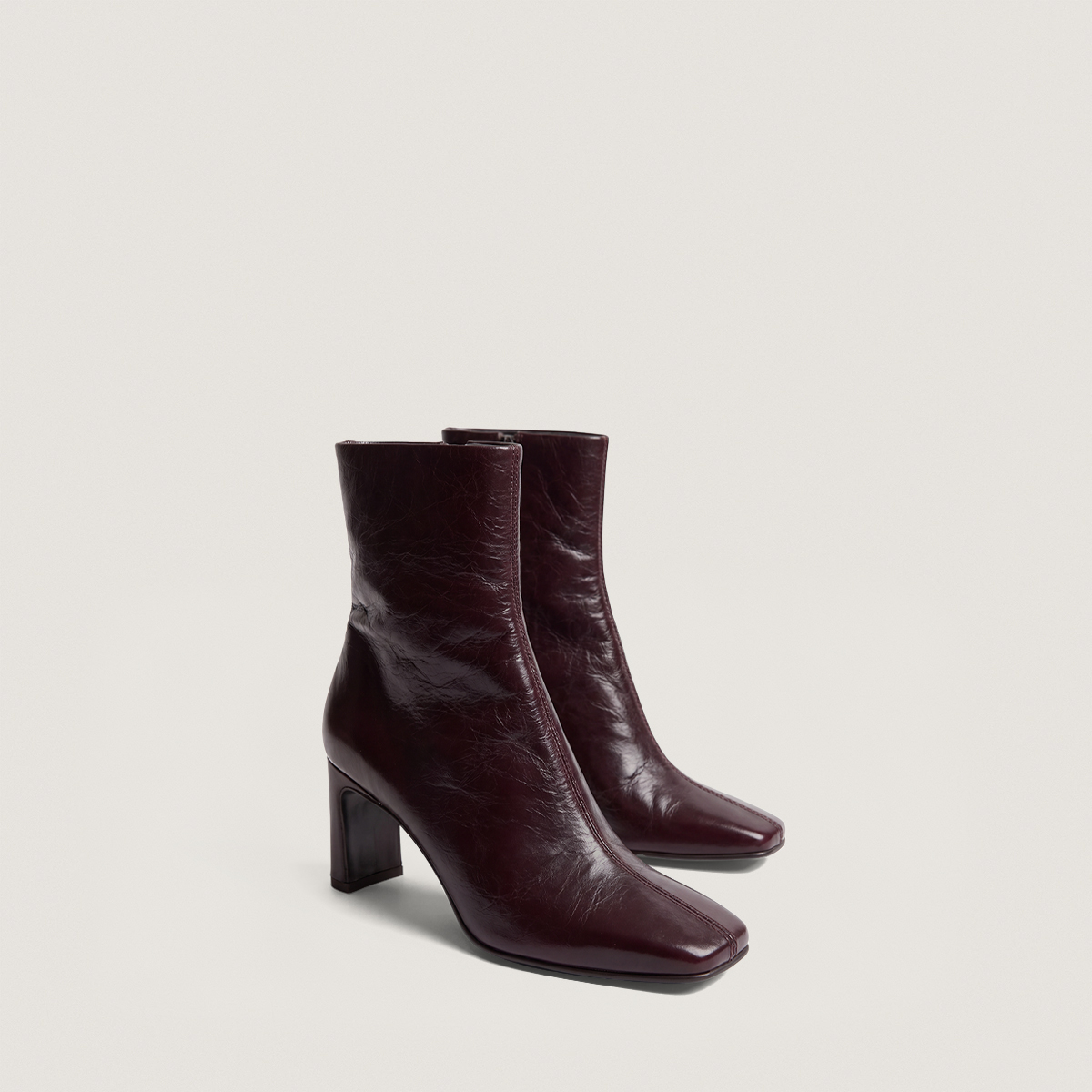 Bottines &agrave; bouts carr&eacute;s marron fonc&eacute;