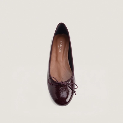 Ballerines à petits lacets bordeaux