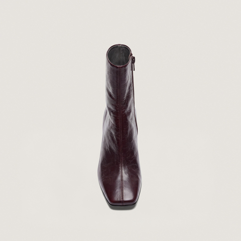 Bottines &agrave; bouts carr&eacute;s marron fonc&eacute;