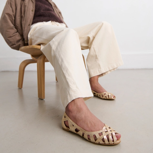 Ballerines ajourées en croûte laminée platine | DERAY | Jonak