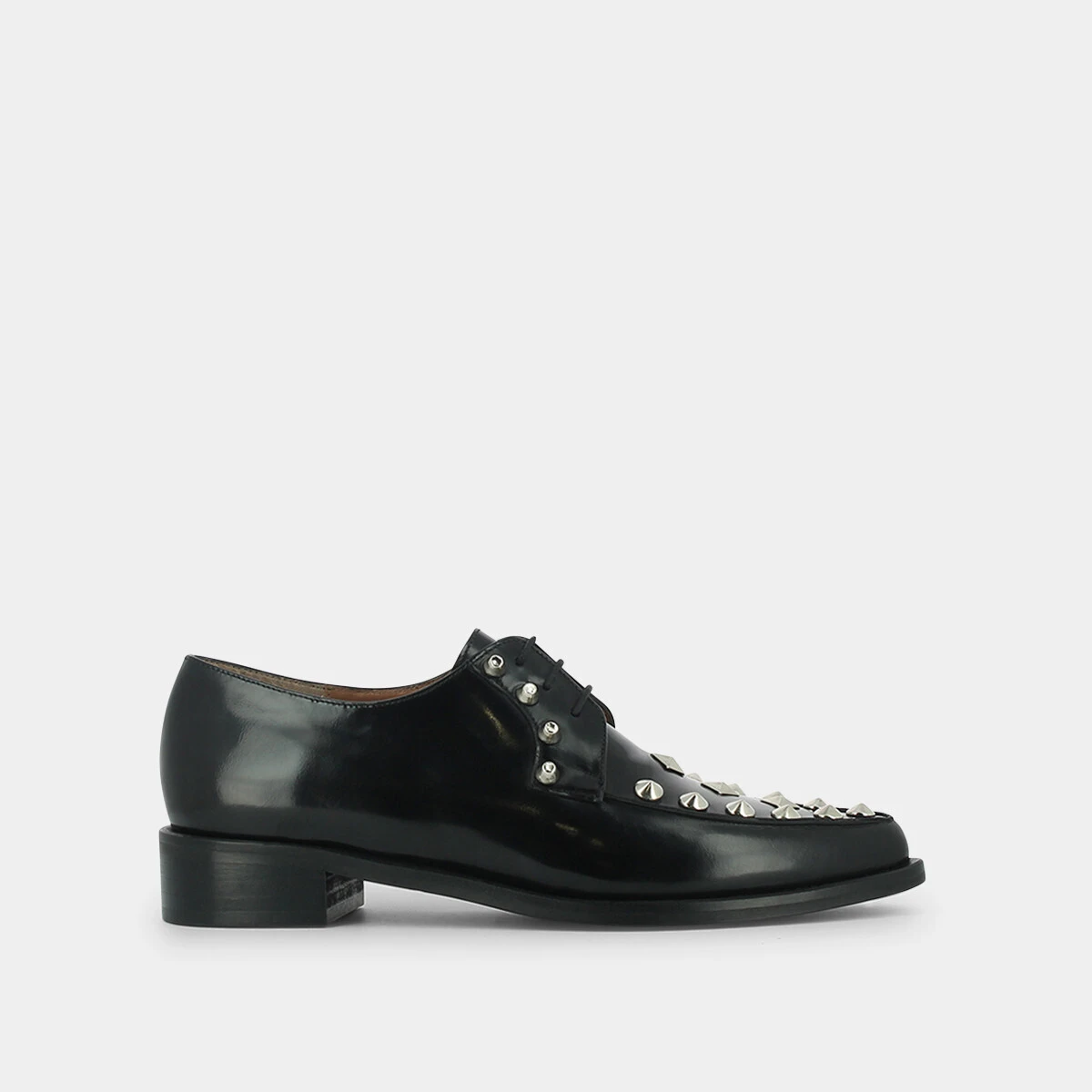 Derbies à clous en cuir noir | DEFOE | Jonak