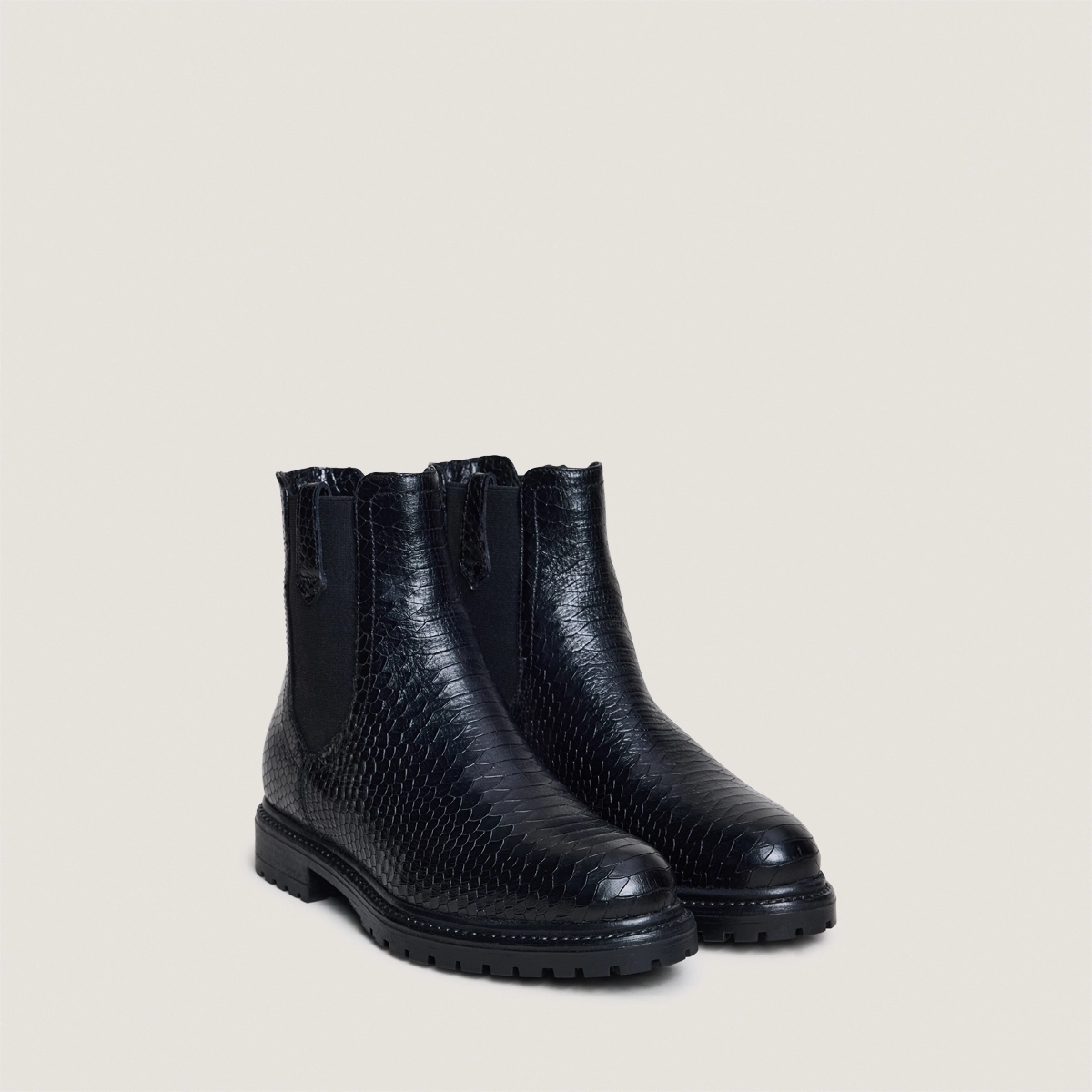 Boots à semelles crantées et élastiques en reptile noir | CANDIDE | Jonak