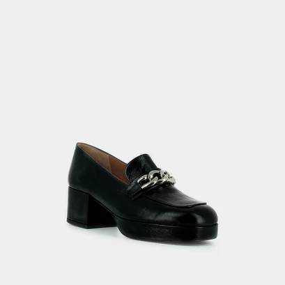 Mocassins &agrave; talon en cuir vieilli noir | VIANE | Jonak