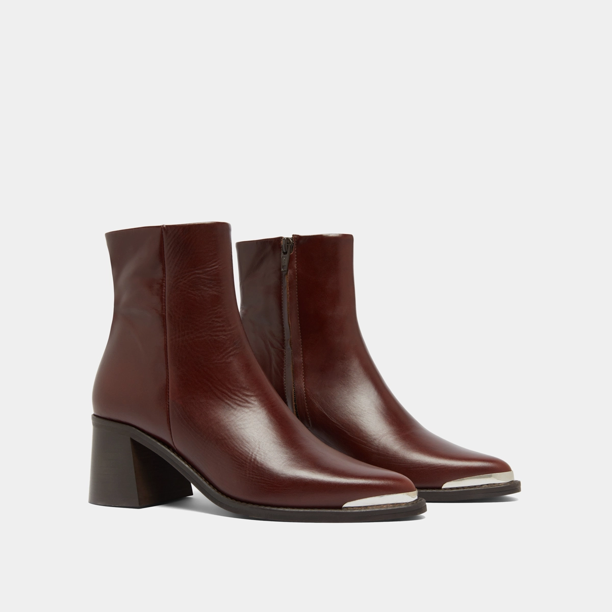 Bottines à talon et embout doré en cuir marron | DELO | Jonak