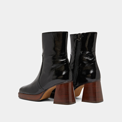 Bottines à plateformes en cuir brillant noir | BRIGAND | Jonak