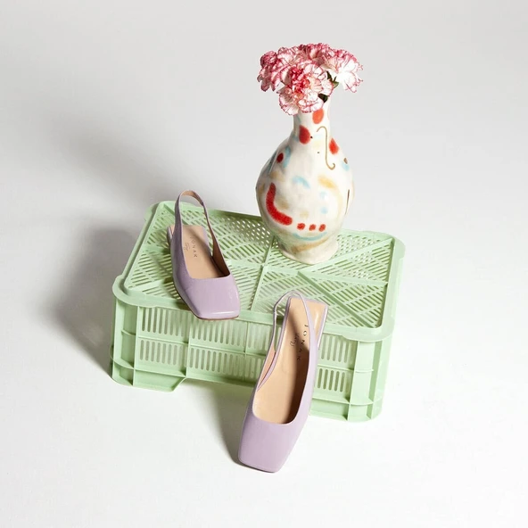 Ballerines Slingback à bouts carrés en cuir verni lilas | DUCINO | Jonak