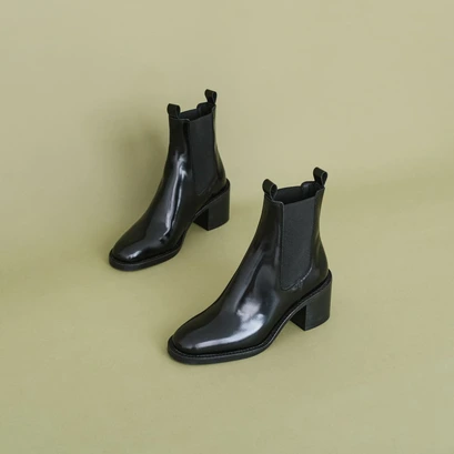 Bottines &agrave; talons en cuir noir | BERTILLE | Jonak
