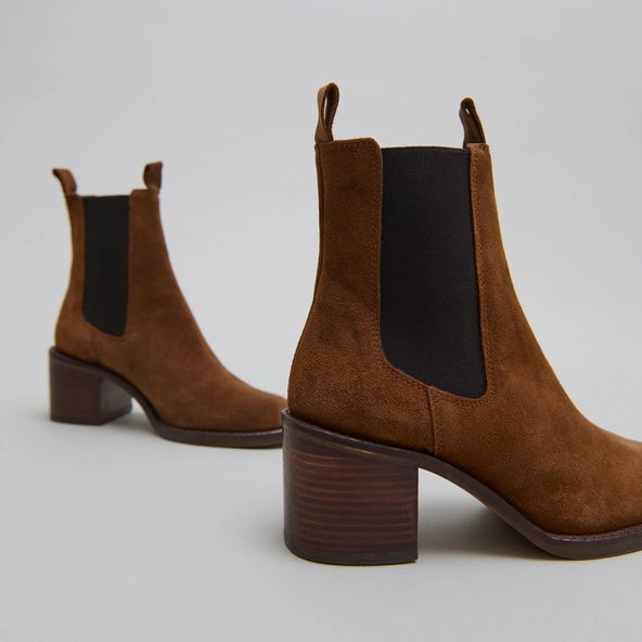Bottines &agrave; talons en croute cognac | BERTILLE | Jonak