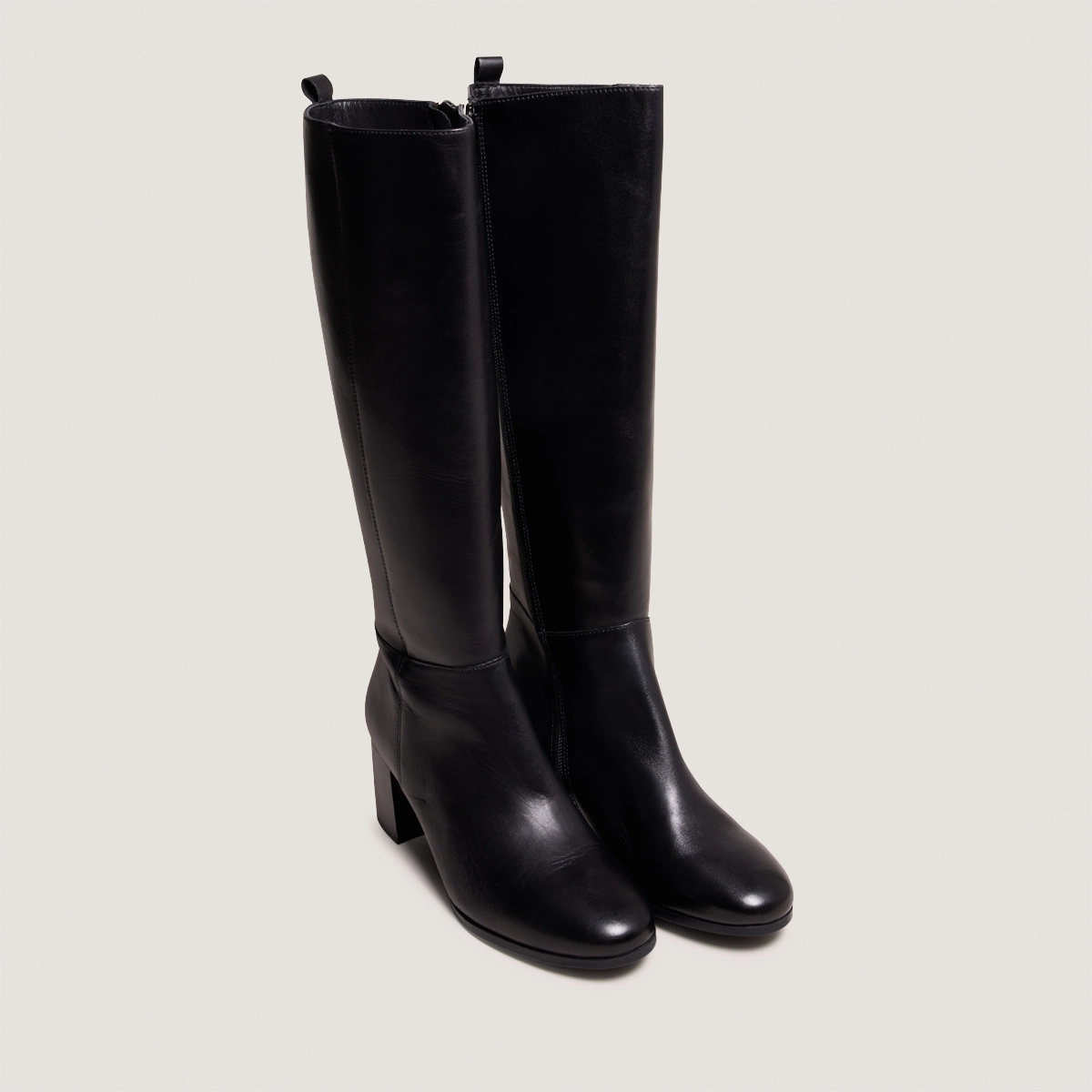 Bottes hautes &agrave; talons en cuir noir | ARMINA | Jonak