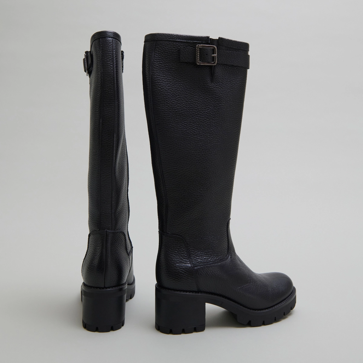 Bottes &agrave; semelles crant&eacute;es et boucles en cuir grain&eacute; noir | MIDAS | Jonak