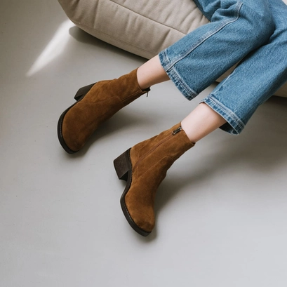 Bottines à talon cognac