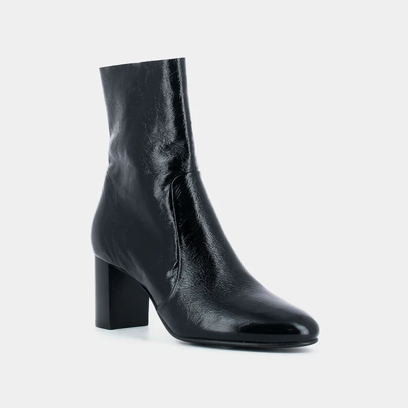 Bottines à talons en cuir vieilli noir | DIDLANEO | Jonak