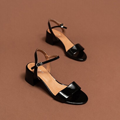 Femme Chaussures Chaussures à talons Sandales à talons Sandales Cuir DIESEL en coloris Noir 