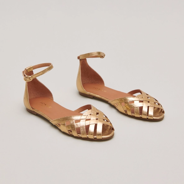 Sandales plates en cuir craquel&eacute; or | DOO | Jonak