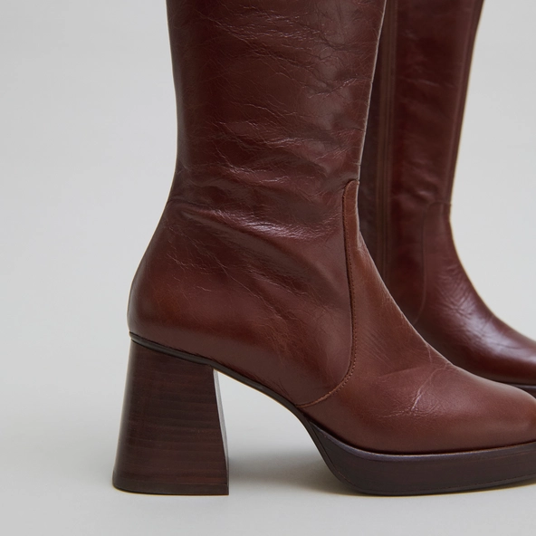 Bottes à plateformes en cuir vieilli marron | BETINA | Jonak