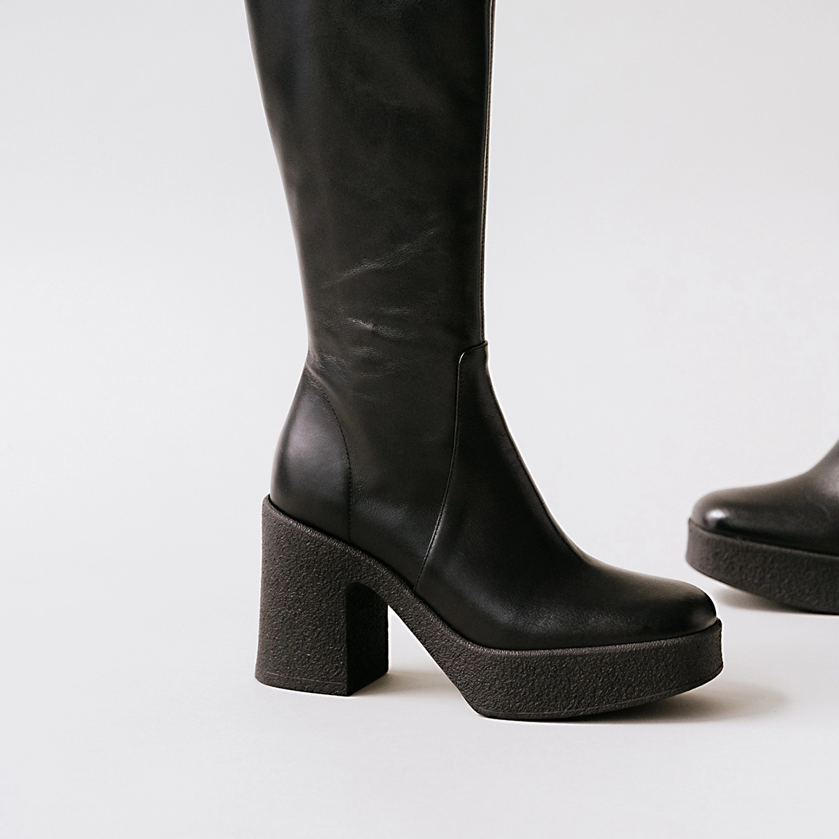 Bottes à plateformes en cuir vieilli noir | DRICIA | Jonak