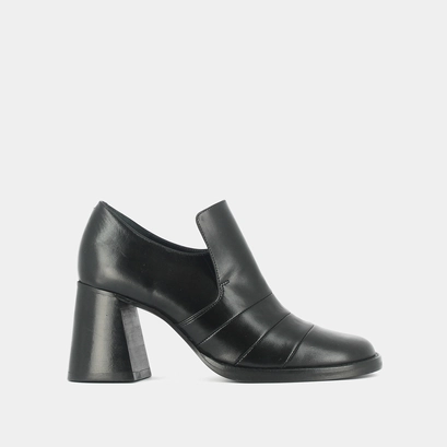 Mocassins &agrave; talons en cuir noir | DESTIN | Jonak