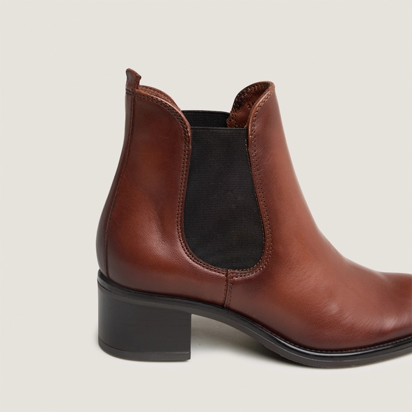 Bottines &agrave; talons en cuir patin&eacute; cognac | CALCUTTO | Jonak