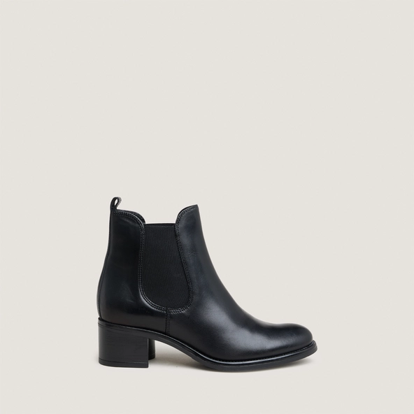 Bottines à talons en cuir noir | CALCUTTO | Jonak