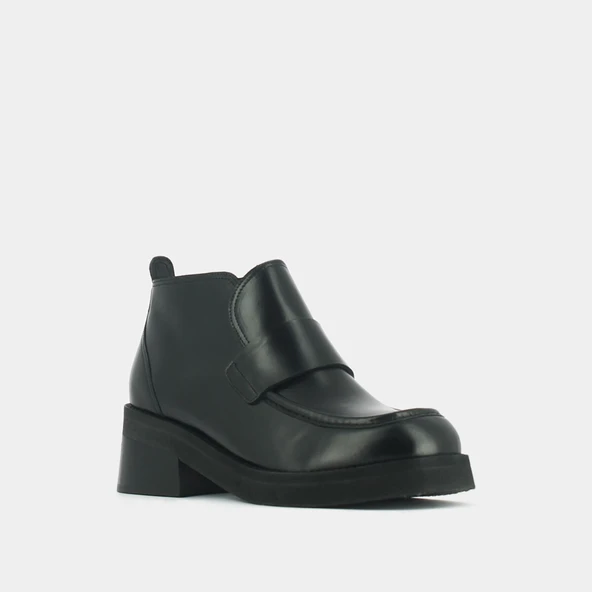 Mocassins à languettes et bouts carrés en cuir noir | ABELINE | Jonak
