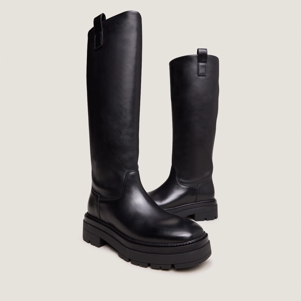 Bottes à semelles crantées et bouts carr... en cuir noir | PICUSSIA | Jonak
